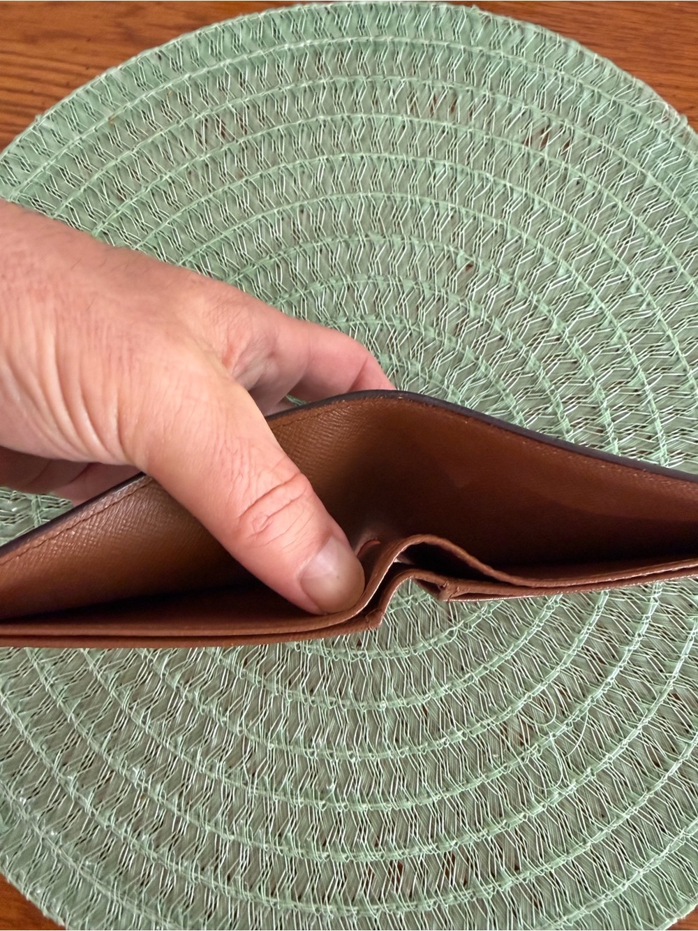 Monogrammed Leather Wallet. Never been used. - Picture 9 of 12